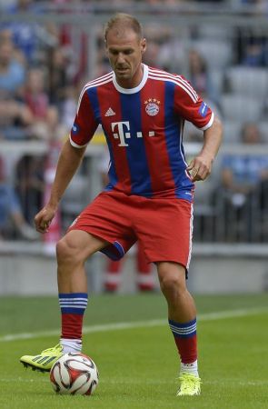 全球球迷振 全球球迷振