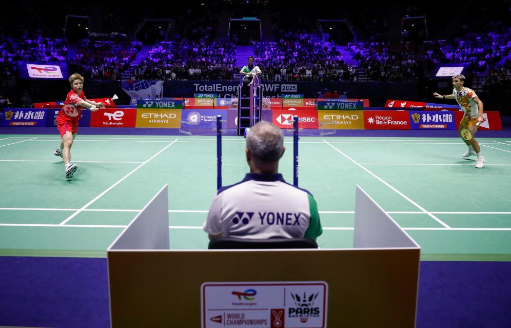 键时刻挺身 键时刻挺身